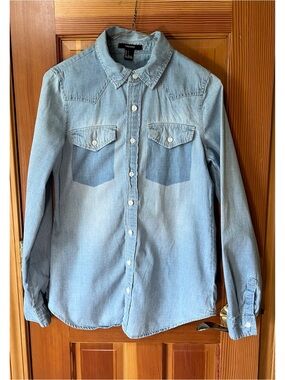 Forever 21 Light Wash Denim Button-Up Shirt